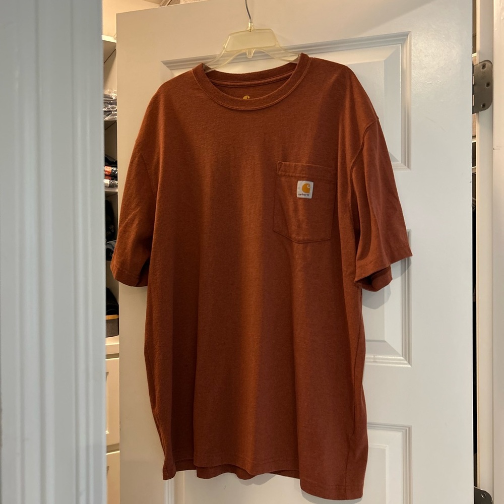 Carhartt men’s tee NWOT